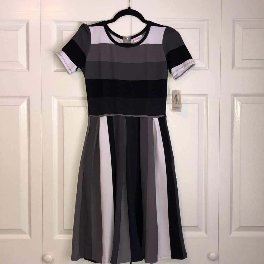 Black and white LuLaRoe Amelia Dress brand new